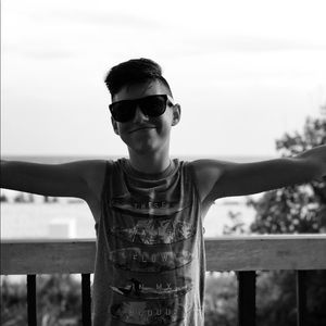 Meet your Posher, Connor